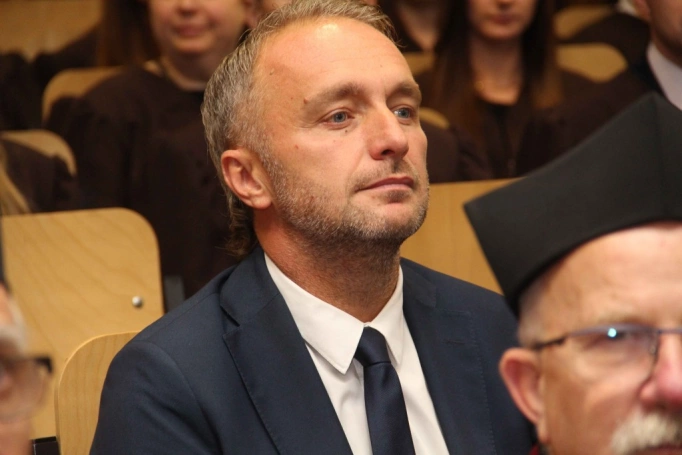 Zdjęcie nr 35 z galerii Gala wręczenia dyplomów absolwentom studiów II stopnia
