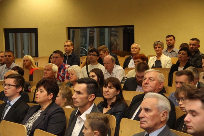 Zdjęcie nr 42 z galerii Gala wręczenia dyplomów absolwentom studiów II stopnia