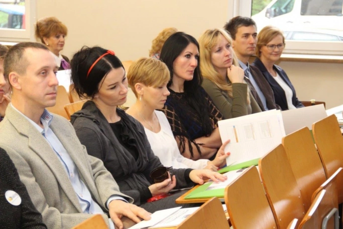 Zdjęcie nr 24 z galerii Specyficzne problemy rozpadu rodziny: opieka naprzemienna – blaski i cienie - konferencja z zakresu mediacji cywilnych