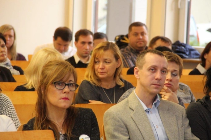 Zdjęcie nr 26 z galerii Specyficzne problemy rozpadu rodziny: opieka naprzemienna – blaski i cienie - konferencja z zakresu mediacji cywilnych