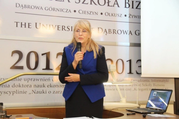 Zdjęcie nr 33 z galerii Specyficzne problemy rozpadu rodziny: opieka naprzemienna – blaski i cienie - konferencja z zakresu mediacji cywilnych