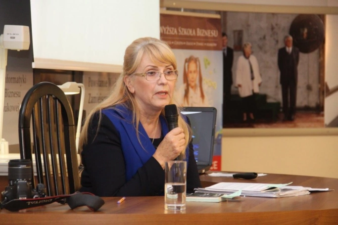 Zdjęcie nr 34 z galerii Specyficzne problemy rozpadu rodziny: opieka naprzemienna – blaski i cienie - konferencja z zakresu mediacji cywilnych