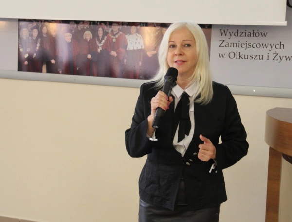 Zdjęcie nr 35 z galerii Ogólnopolska konferencja naukowa „Współczesne zagrożenia cyberprzestępczością a możliwości jej zwalczania”