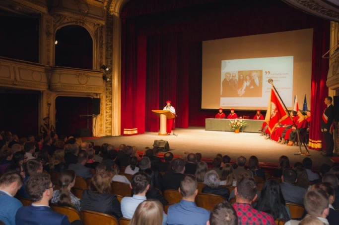 Zdjęcie nr 7 z galerii Inauguracja Roku Akademickiego 2016/2017 w Wydziale Zamiejscowym w Cieszynie