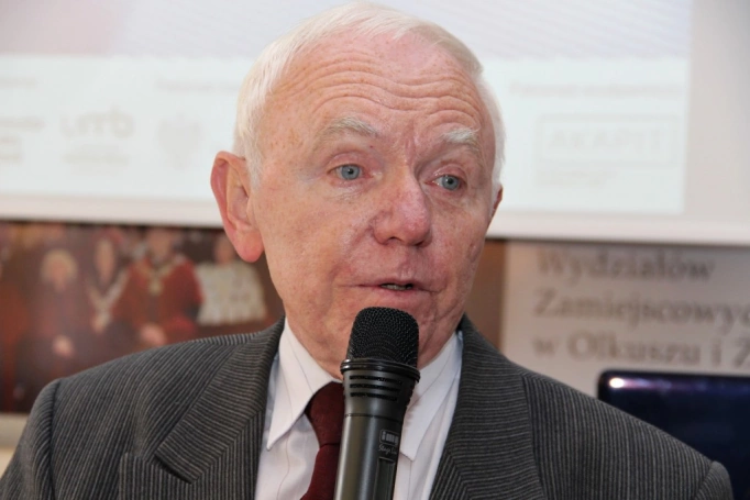 Zdjęcie nr 1 z galerii Socialia 2016 - jubileuszowa Międzynarodowa Konferencja Naukowa w WSB