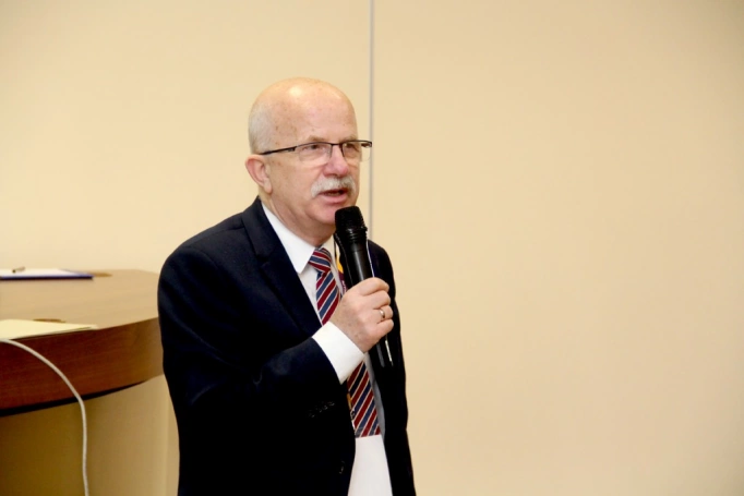 Zdjęcie nr 4 z galerii  I Ogólnopolski Konkurs Wiedzy o Transporcie Kolejowym już za nami