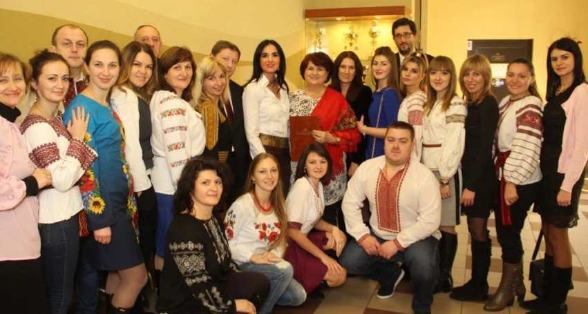 Zdjęcie nr 3 z galerii Liceum Przyrodniczo-Matematyczne w Kołomyi pod patronatem naukowym Wyższej Szkoły Biznesu w Dąbrowie Górniczej
