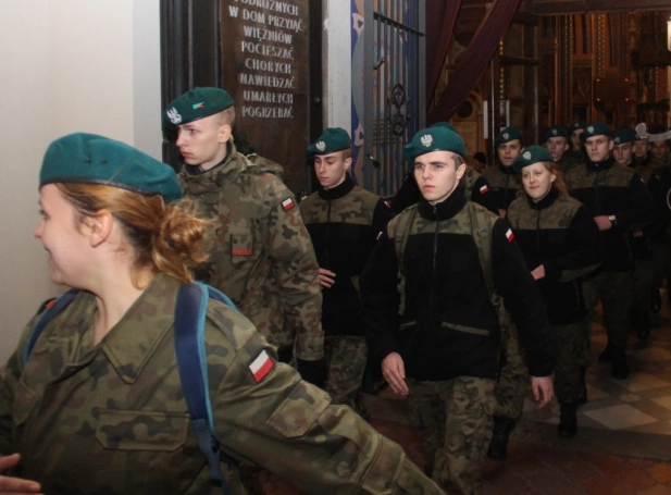 Zdjęcie nr 13 z galerii Święto Podchorążego – studenci upamiętnili wybuch Powstania Listopadowego