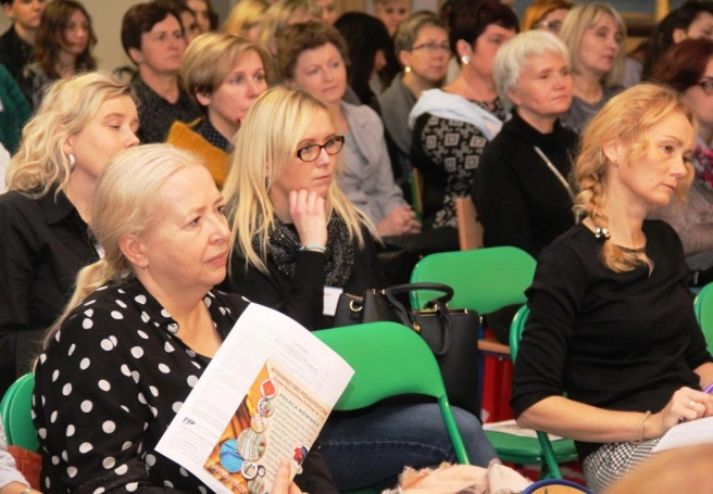 Zdjęcie nr 7 z galerii Edukacja ma przyszłość - konferencja pod patronatem JM Rektor 