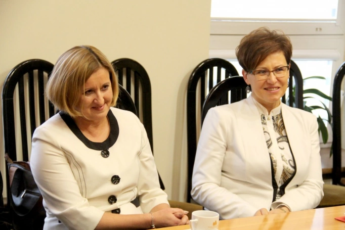 Zdjęcie nr 3 z galerii Zespół Szkół Ogólnokształcących im. Stefana Żeromskiego w Zawierciu dołączył do Klubu Szkół Partnerskich WSB