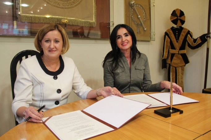 Zdjęcie nr 5 z galerii Zespół Szkół Ogólnokształcących im. Stefana Żeromskiego w Zawierciu dołączył do Klubu Szkół Partnerskich WSB