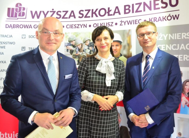 Zdjęcie nr 3 z galerii Ruszyła trzecia edycja częstochowskiej Akademii Młodego Przedsiębiorcy 