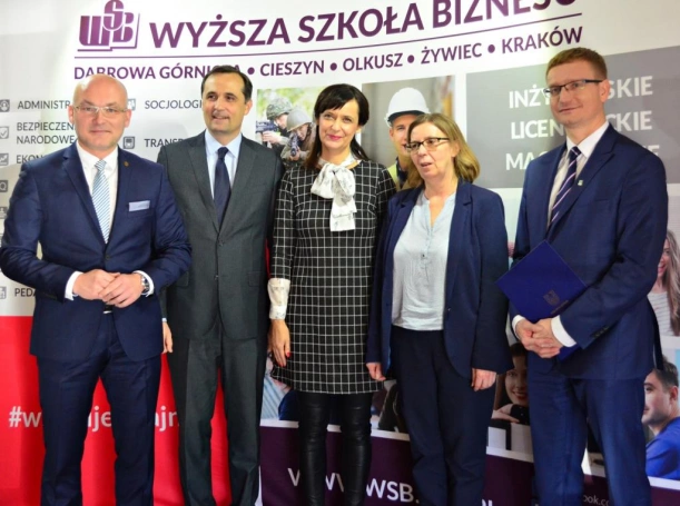 Zdjęcie nr 4 z galerii Ruszyła trzecia edycja częstochowskiej Akademii Młodego Przedsiębiorcy 