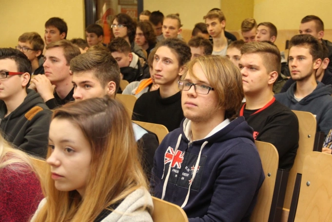 Zdjęcie nr 22 z galerii Dzień z sosnowieckim Elektronikiem w WSB 