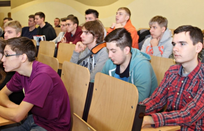 Zdjęcie nr 27 z galerii Dzień z sosnowieckim Elektronikiem w WSB 
