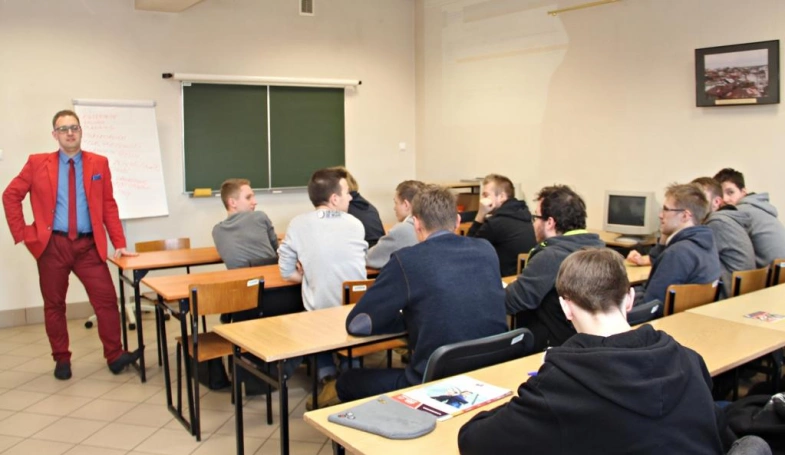 Zdjęcie nr 50 z galerii Dzień z sosnowieckim Elektronikiem w WSB 