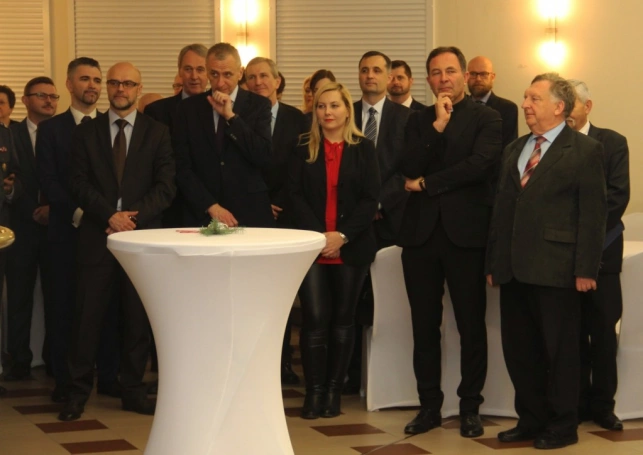 Zdjęcie nr 11 z galerii Uroczyste posiedzenie Senatu oraz Spotkanie Świąteczno-Noworoczne