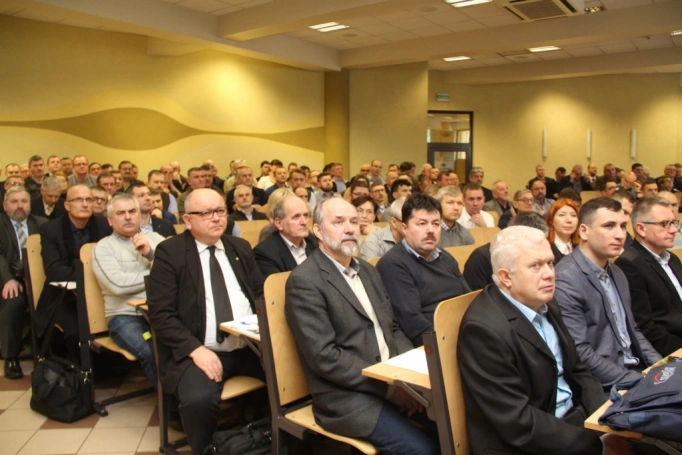 Zdjęcie nr 1 z galerii Specjalistyczne szkolenie dla kolejarzy - Obowiązki i tryb pracy komisji kolejowych