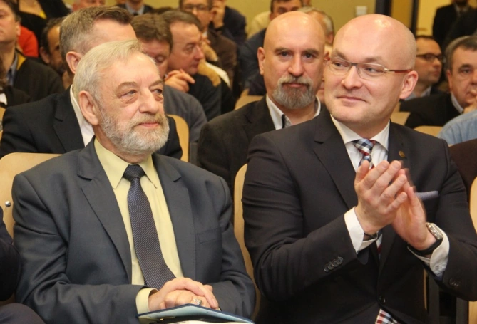 Zdjęcie nr 4 z galerii Specjalistyczne szkolenie dla kolejarzy - Obowiązki i tryb pracy komisji kolejowych
