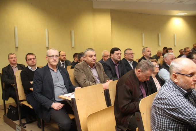 Zdjęcie nr 8 z galerii Specjalistyczne szkolenie dla kolejarzy - Obowiązki i tryb pracy komisji kolejowych