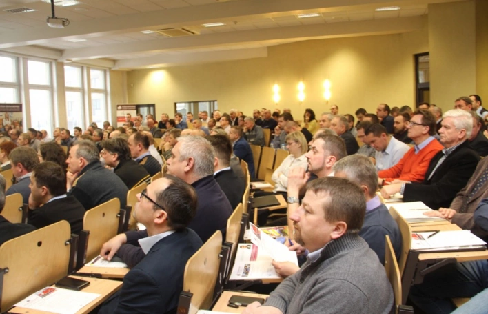 Zdjęcie nr 14 z galerii Specjalistyczne szkolenie dla kolejarzy - Obowiązki i tryb pracy komisji kolejowych