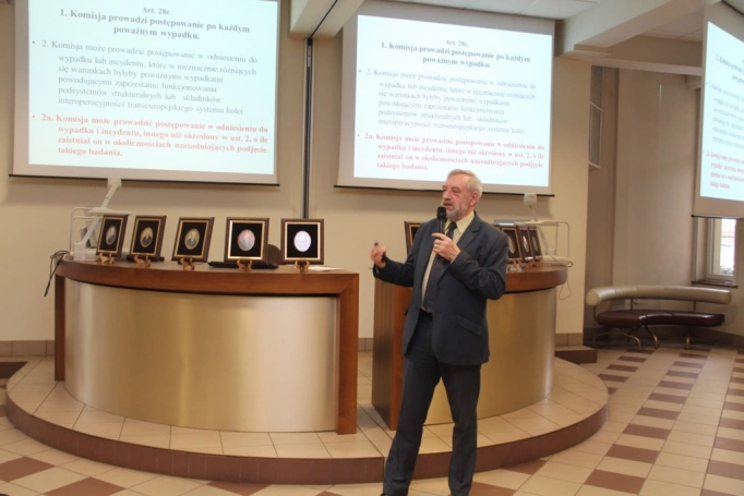 Zdjęcie nr 23 z galerii Specjalistyczne szkolenie dla kolejarzy - Obowiązki i tryb pracy komisji kolejowych