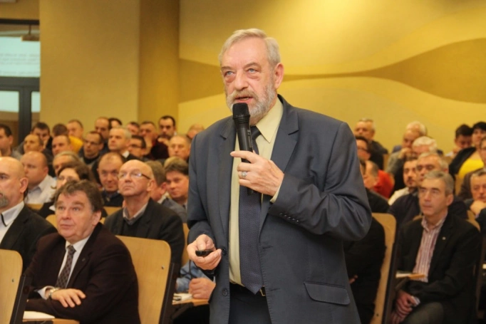 Zdjęcie nr 26 z galerii Specjalistyczne szkolenie dla kolejarzy - Obowiązki i tryb pracy komisji kolejowych