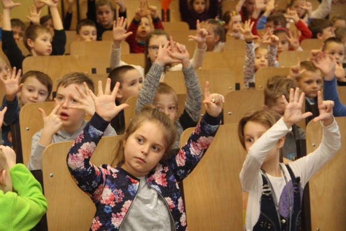 Zdjęcie nr 9 z galerii Inauguracja Galaktyki Talentów, nowego projektu Uniwersytetów Dziecięcych WSB