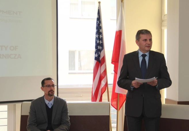Zdjęcie nr 27 z galerii Kristopher Sanchez, przedstawiciel Gubernatora Nevady gościem WSB