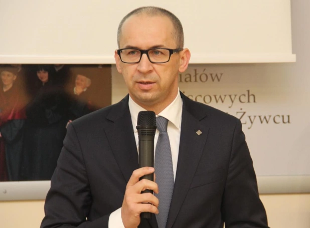 Zdjęcie nr 2 z galerii Marszałek Kazimierz Karolczak gościem WSB