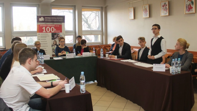 Zdjęcie nr 9 z galerii II Otwarty Turniej Debat Oksfordzkich - eliminacje