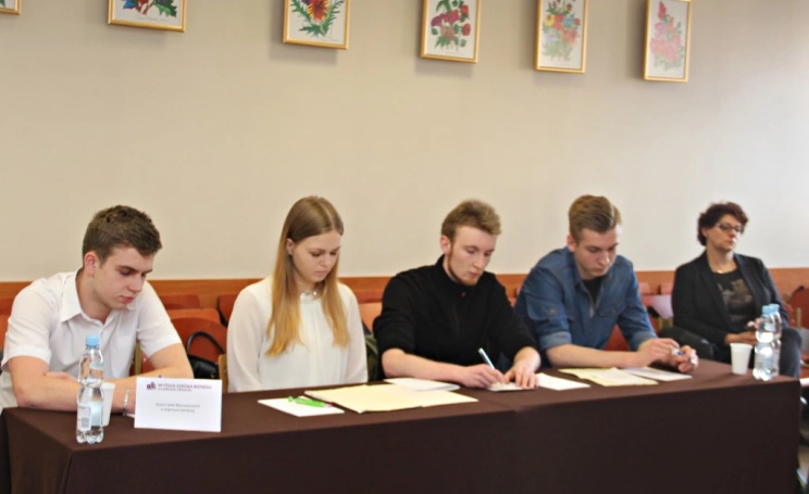 Zdjęcie nr 13 z galerii II Otwarty Turniej Debat Oksfordzkich - eliminacje