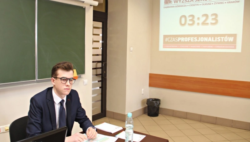 Zdjęcie nr 14 z galerii II Otwarty Turniej Debat Oksfordzkich - eliminacje