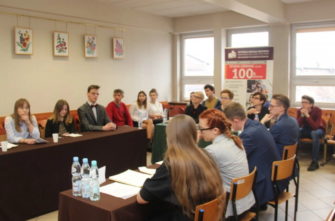 Zdjęcie nr 22 z galerii II Otwarty Turniej Debat Oksfordzkich - eliminacje