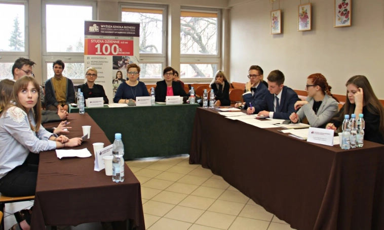 Zdjęcie nr 25 z galerii II Otwarty Turniej Debat Oksfordzkich - eliminacje