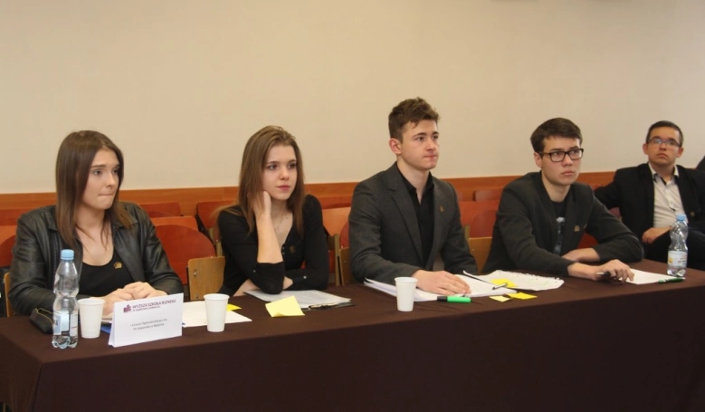 Zdjęcie nr 33 z galerii II Otwarty Turniej Debat Oksfordzkich - eliminacje