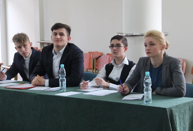 Zdjęcie nr 35 z galerii II Otwarty Turniej Debat Oksfordzkich - eliminacje