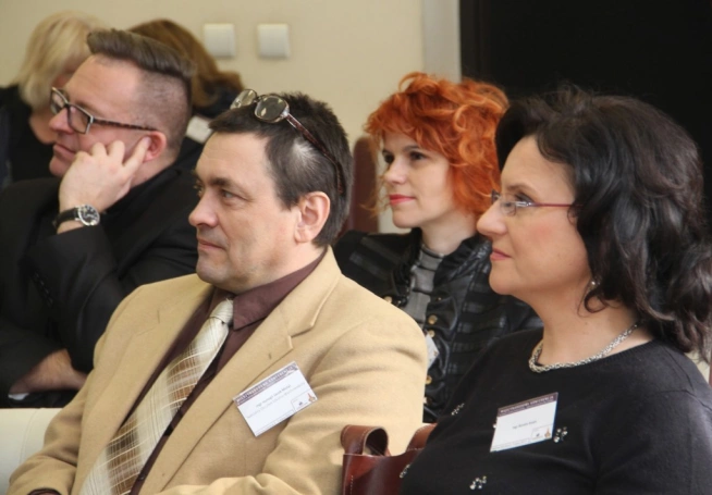 Zdjęcie nr 11 z galerii W trosce o współczesną rodzinę...- konteksty pedagogiczne i prawne - pierwszy dzień Konferencji