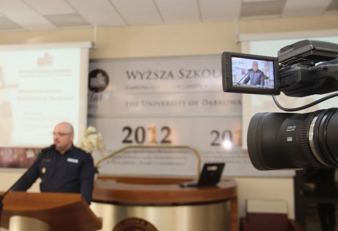 Zdjęcie nr 14 z galerii W trosce o współczesną rodzinę...- konteksty pedagogiczne i prawne - pierwszy dzień Konferencji