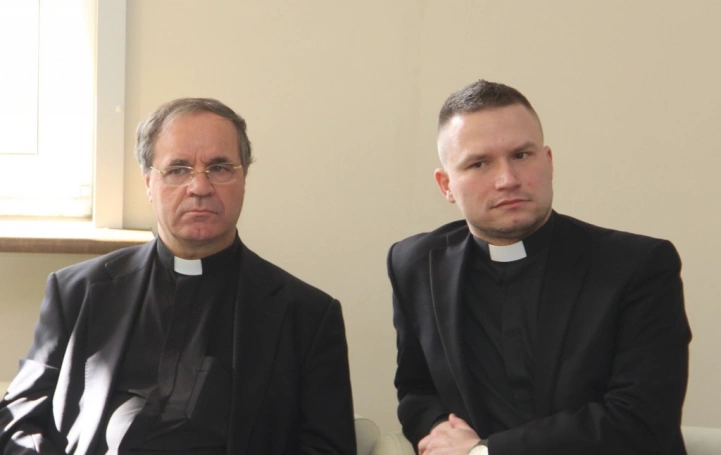 Zdjęcie nr 17 z galerii W trosce o współczesną rodzinę...- konteksty pedagogiczne i prawne - pierwszy dzień Konferencji