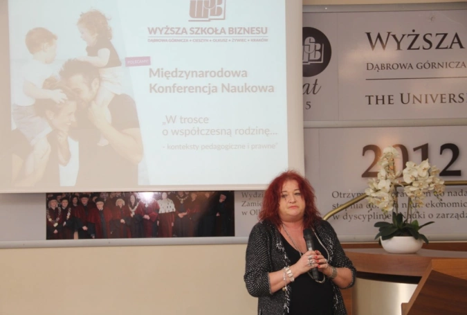 Zdjęcie nr 26 z galerii W trosce o współczesną rodzinę...- konteksty pedagogiczne i prawne - pierwszy dzień Konferencji