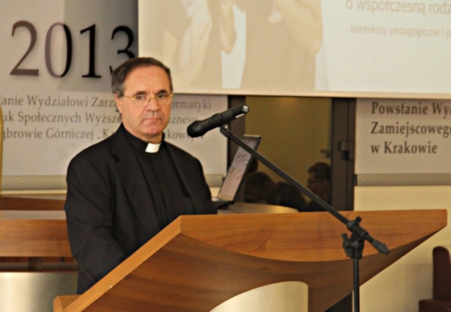 Zdjęcie nr 28 z galerii W trosce o współczesną rodzinę...- konteksty pedagogiczne i prawne - pierwszy dzień Konferencji