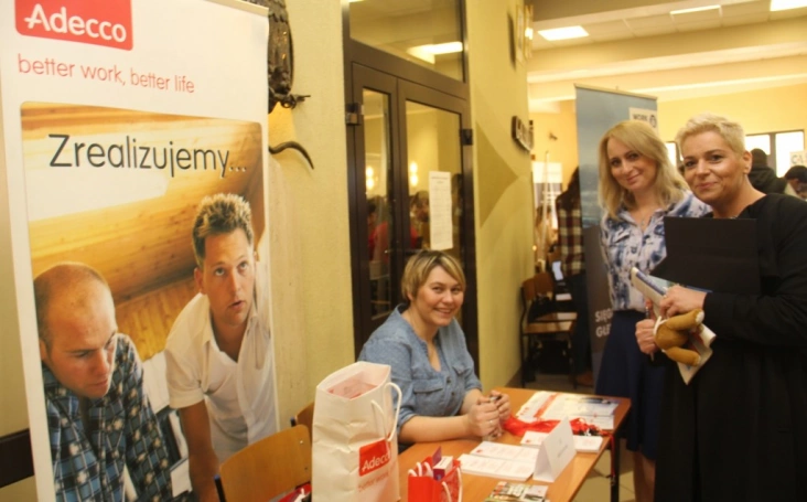 Zdjęcie nr 23 z galerii Rekordowe Targi Pracy i Praktyk Studenckich w Wyższej Szkole Biznesu w Dąbrowie Górniczej