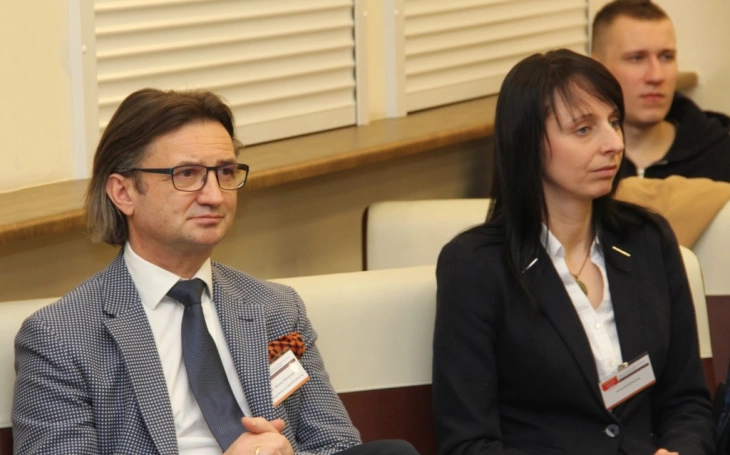Zdjęcie nr 17 z galerii Konferencja "Sukcesy i wyzwania w naukach o zarządzaniu. Od tradycji do współczesności. Współczesne kontynuacje dorobku Karola Adamieckiego"