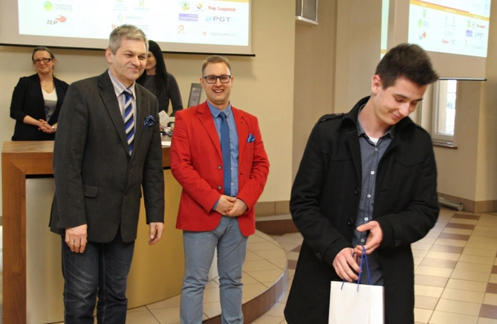 Zdjęcie nr 41 z galerii VII Ogólnopolski Konkurs Wiedzy Logistycznej - WYNIKI