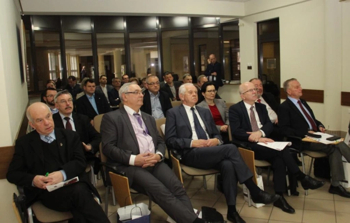 Zdjęcie nr 16 z galerii Technologie transportowe - Rozwój. Bezpieczeństwo. Finansowanie - seminarium naukowe