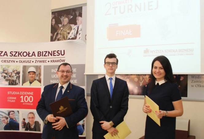 Zdjęcie nr 57 z galerii Złoty Argument w rękach uczniów z Zawiercia - finał II Otwartego Turnieju Debat Oxfordzkich