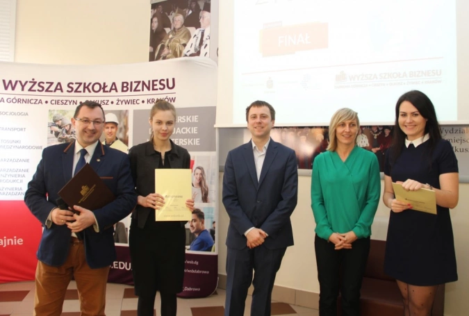 Zdjęcie nr 61 z galerii Złoty Argument w rękach uczniów z Zawiercia - finał II Otwartego Turnieju Debat Oxfordzkich