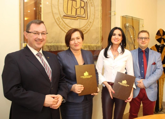Zdjęcie nr 7 z galerii Zespół Szkół nr 1 w Olkuszu partnerem WSB