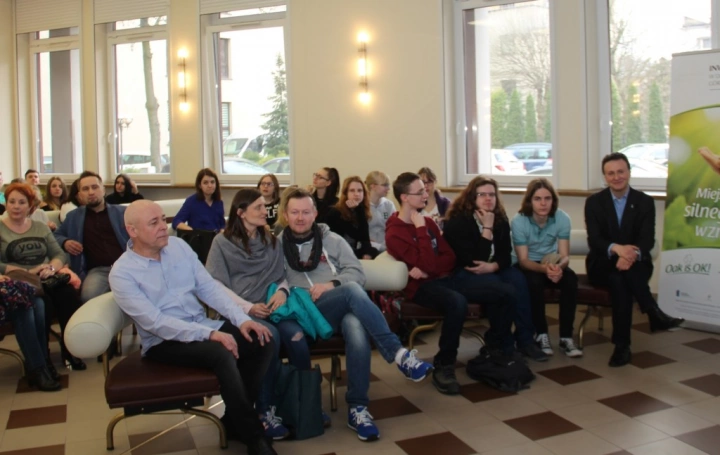Zdjęcie nr 17 z galerii W Wyższej Szkole Biznesu w Dąbrowie Górniczej... czujemy bluesa! Drugi dzień XIII Festiwalu Nauki za nami!
